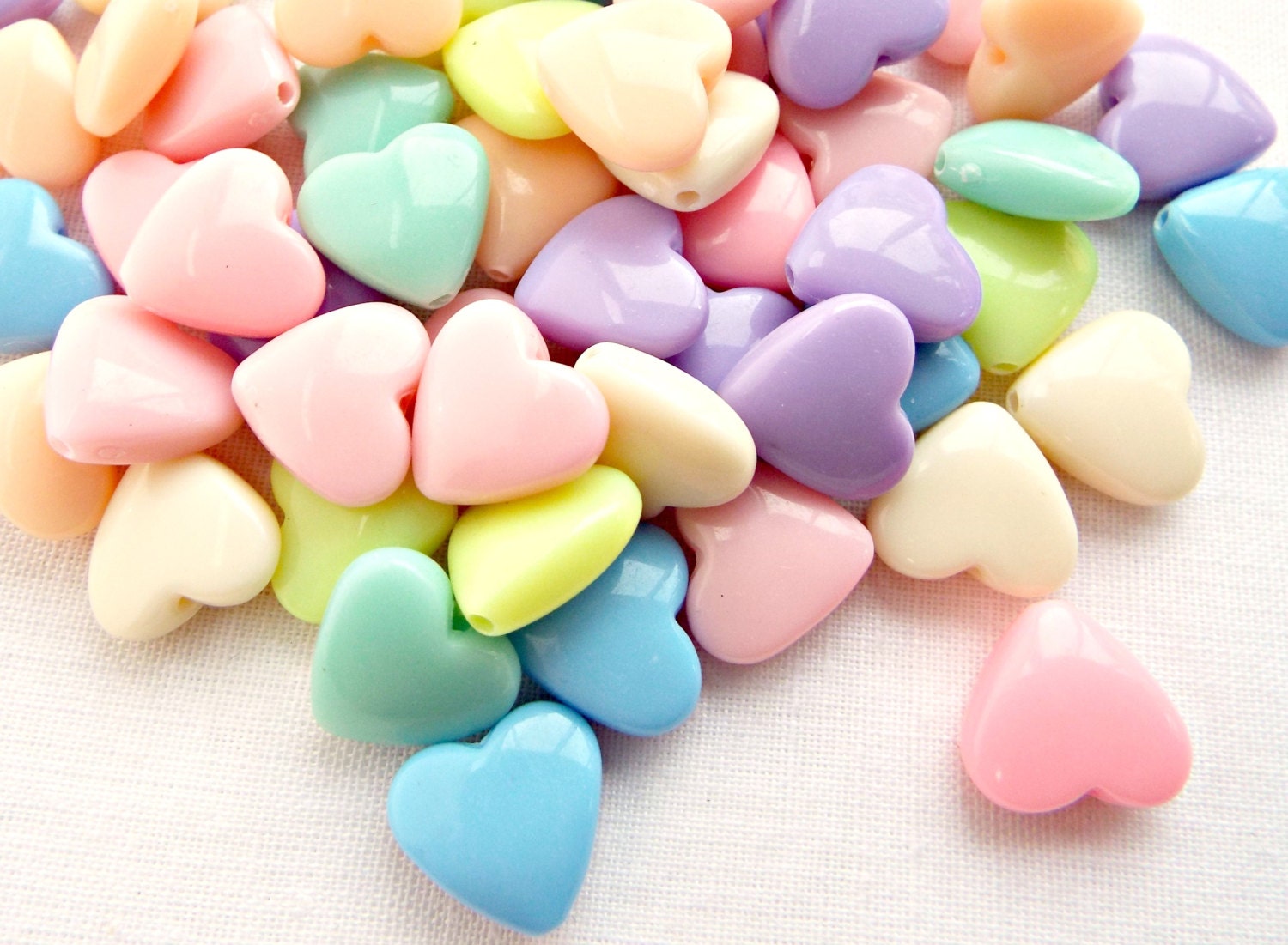 50 Pastel Heart Bead Mixed Color Beads Resin Pastel Beads