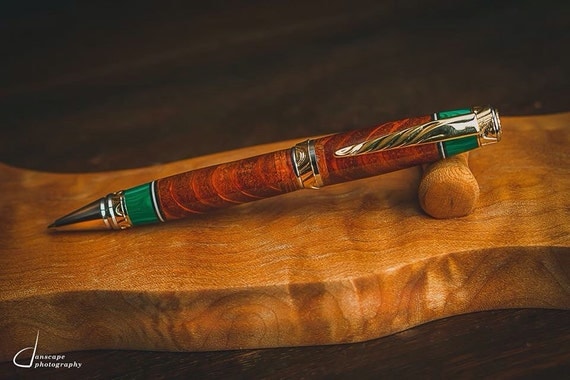 Leather and Stone series twist cigar ballpoint in gold and chrome