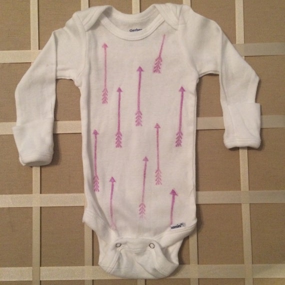 Items similar to Newborn Arrow onesie with mittens on Etsy