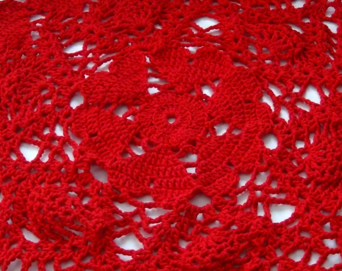 Red Handmade Hearts Table Cloth - Crochet Table Topper - Table Runner