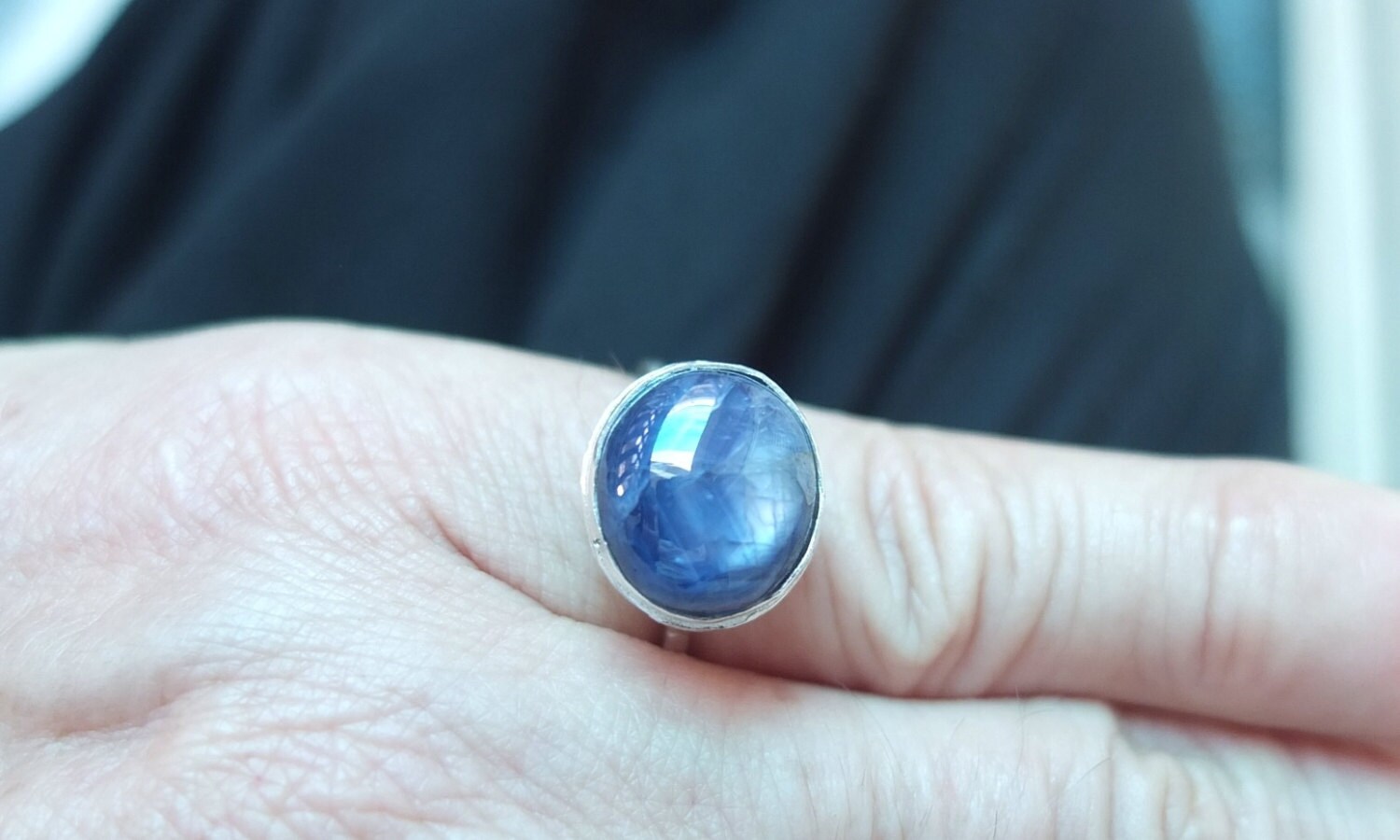 burmese-natural-blue-star-sapphire-ring-980-fine-silver