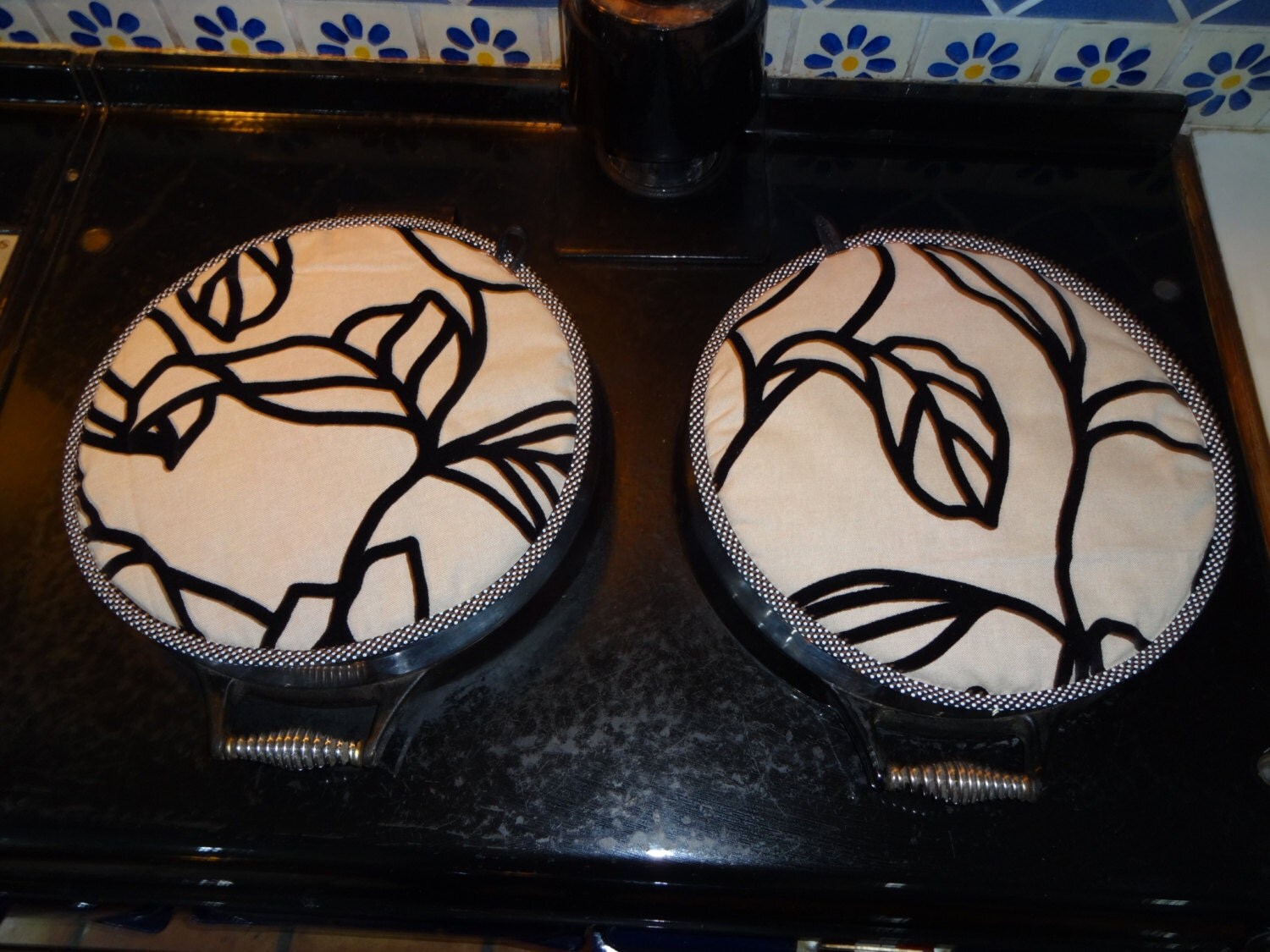 Aga pad Hob Mat Aga lid covers Round hob cover by SanCordDesigns