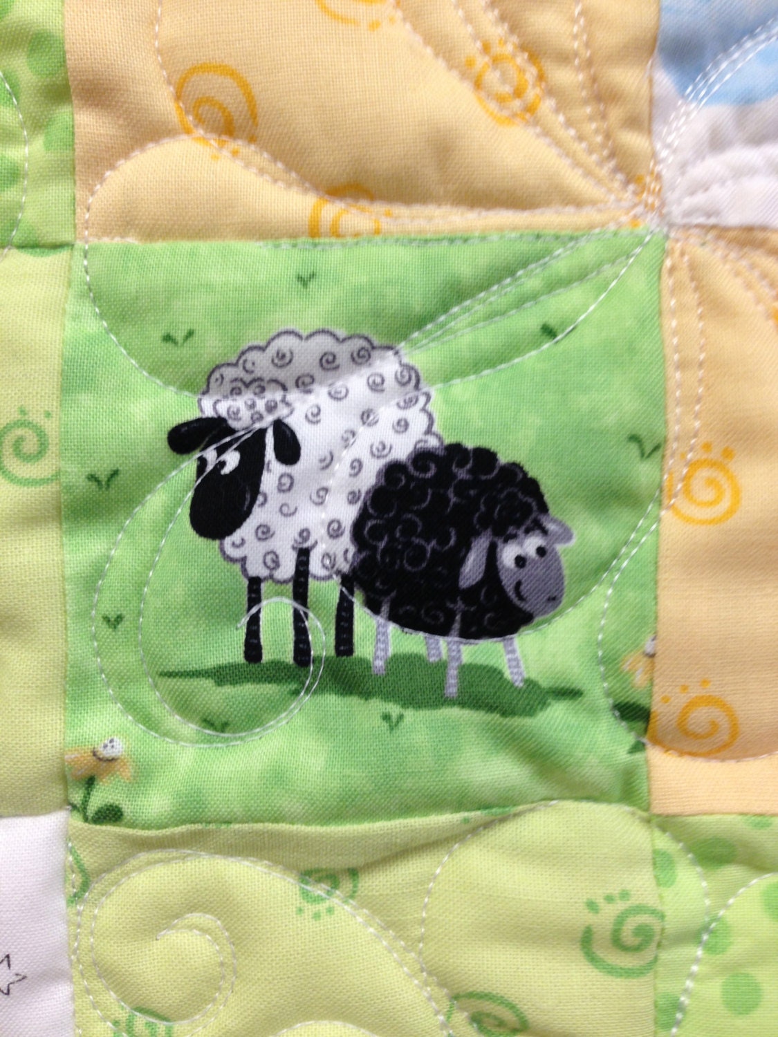 counting-sheep-baby-quilt-kit-fabrics-by-susy-bee-pattern-by