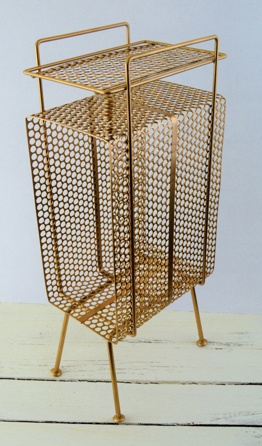 Mid Century Metal Mesh Telephone Stand – Haute Juice