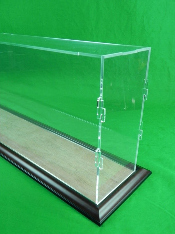 30 Inch Clear Acrylic Display Case for LGB and G Scale trains