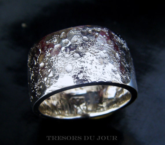 Unique Mens WEDDING RING Handmade in 18kt GOLD Personalized Wedding ...
