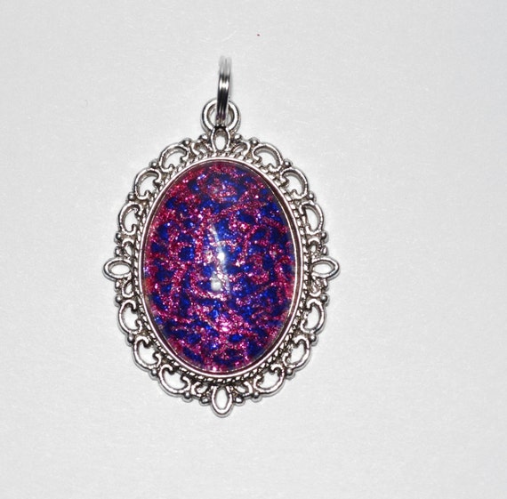 Items similar to Glass Jewelry,Hand Made Glass Pendant,Pink Pendant ...