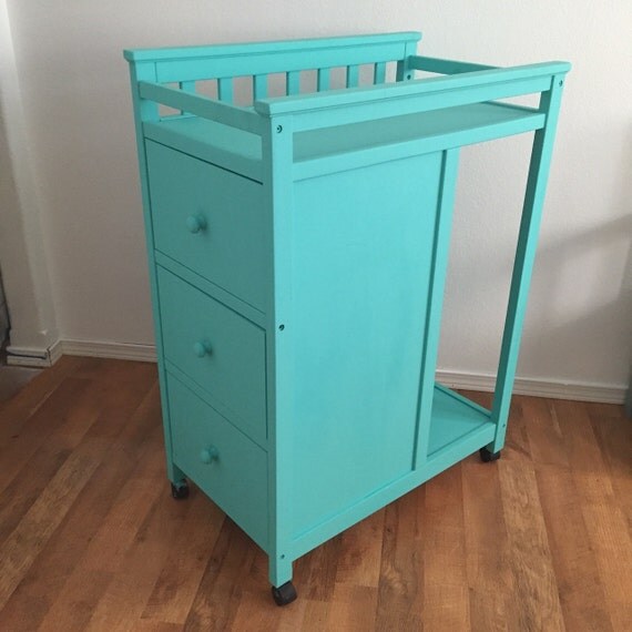Changing Table with Drawers & Area for Diaper Pail