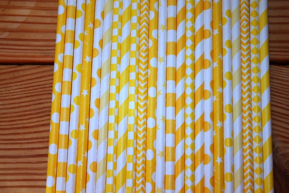 30 Yellow Straws, assorted patterns, paper straws Il_570xn