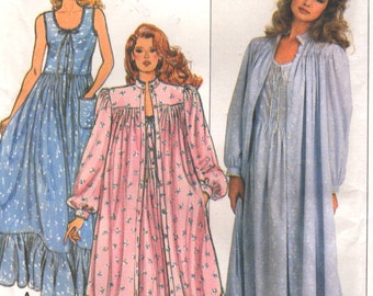 Simplicity 9119 1980s Misses Pattern Lacy Nightgown Robe Baby