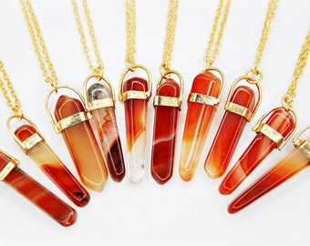 Crystal Point necklace - Fire agate