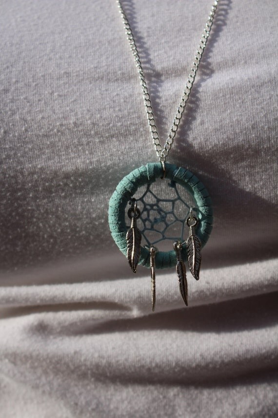 Catch Dreams Around Your Neck Light Blue by
