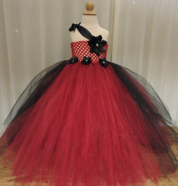 Red and Black Sparkly Dress- Christmas, princess, dress up, photoshoot ...