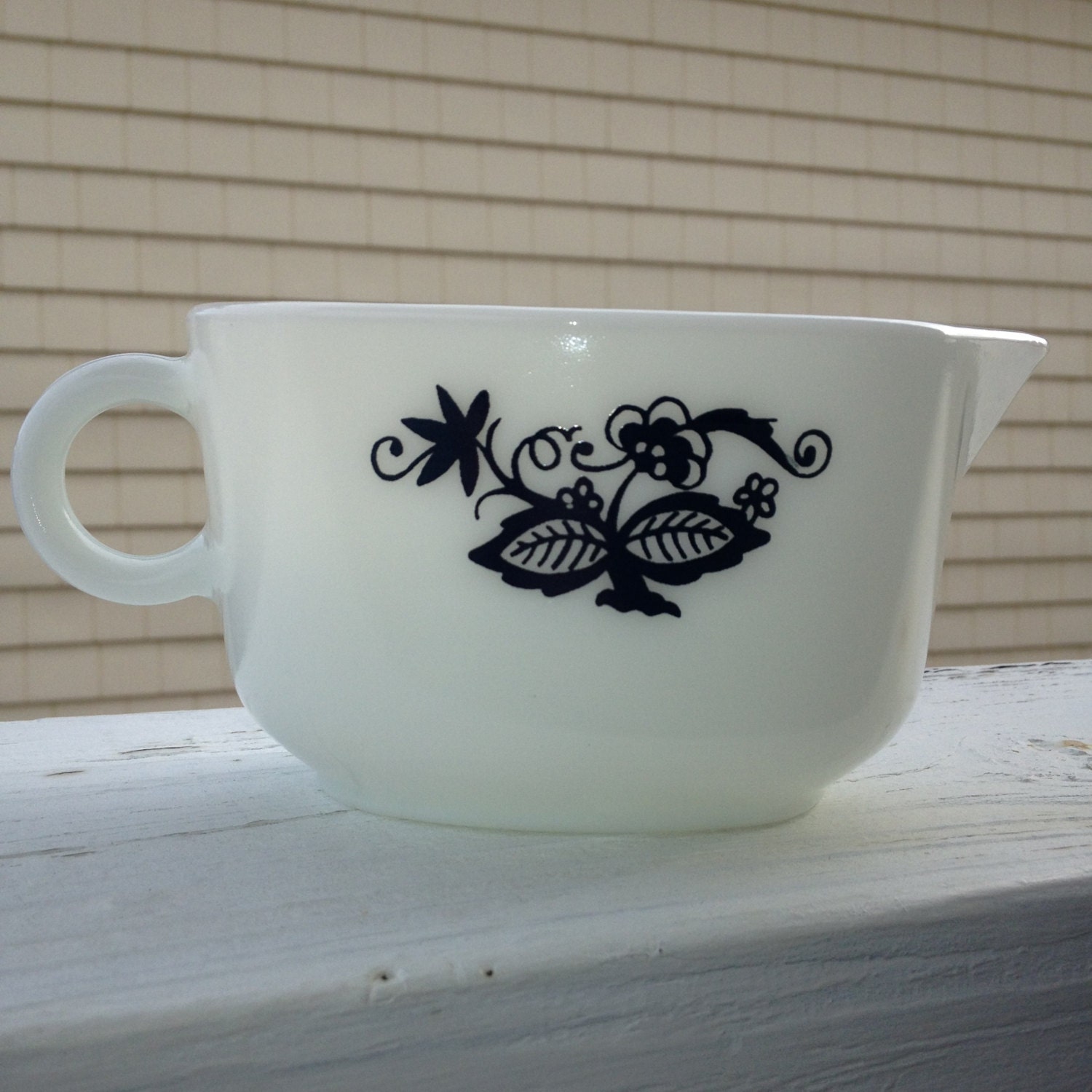 Vintage Pyrex Gravy Boat Old Town Pattern Haute Juice
