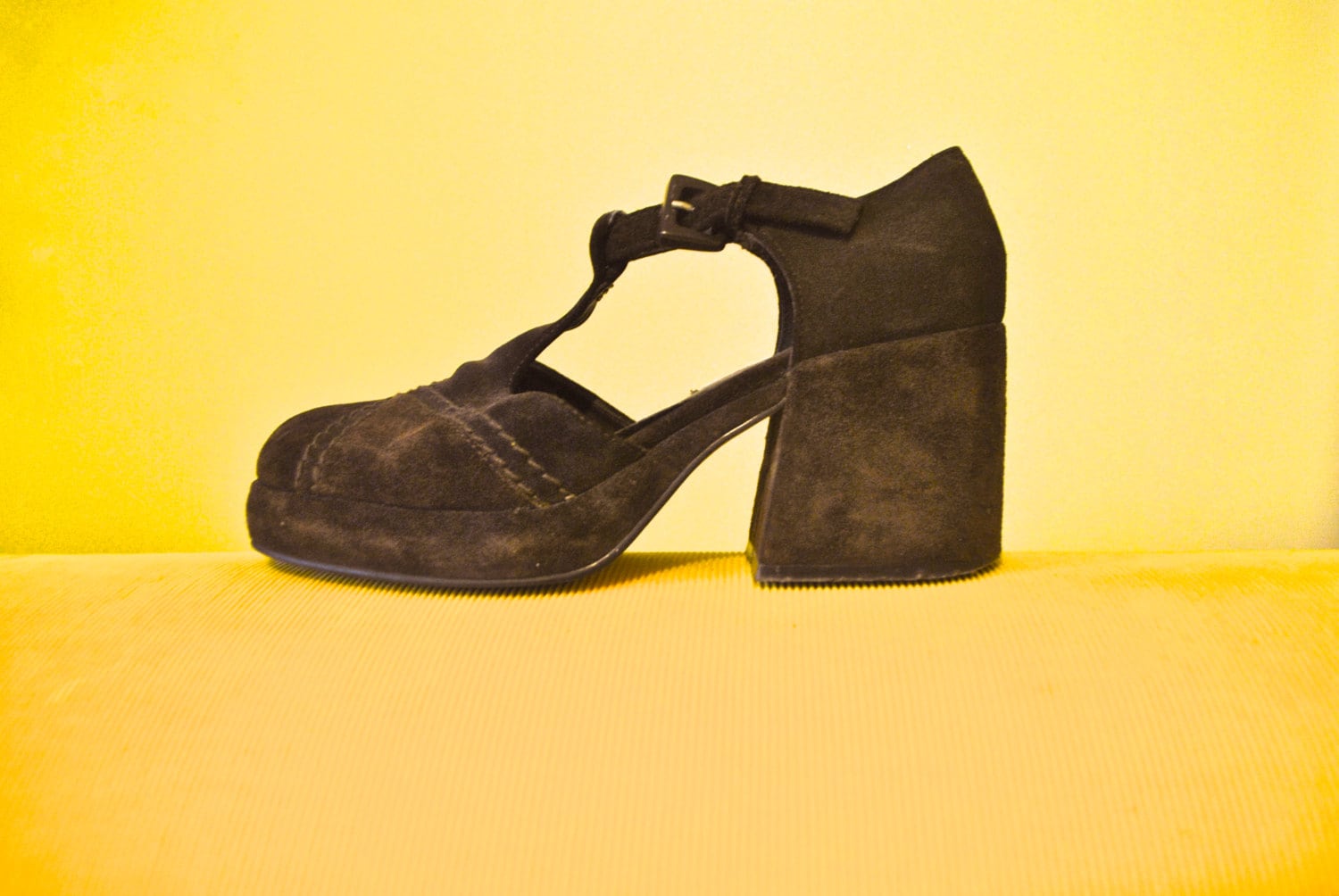 Brown Suede Platform Mary Janes 7 8 / 90s Chunky T Strap