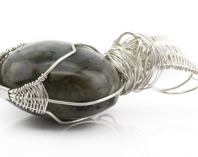 Labradorite Tumbled Stone Pendant, Silver Wire