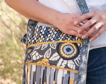 Sewing Pattern: Zippy Bag PDF pattern with zipper closure, exterior pockets, and messenger style strap, cross body sewing pattern by Jen Fox