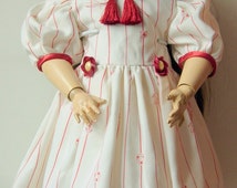 Robe pour poupée ancienne . poupée ancienne.Jumeau.SFBJ.Kestner.Limoges