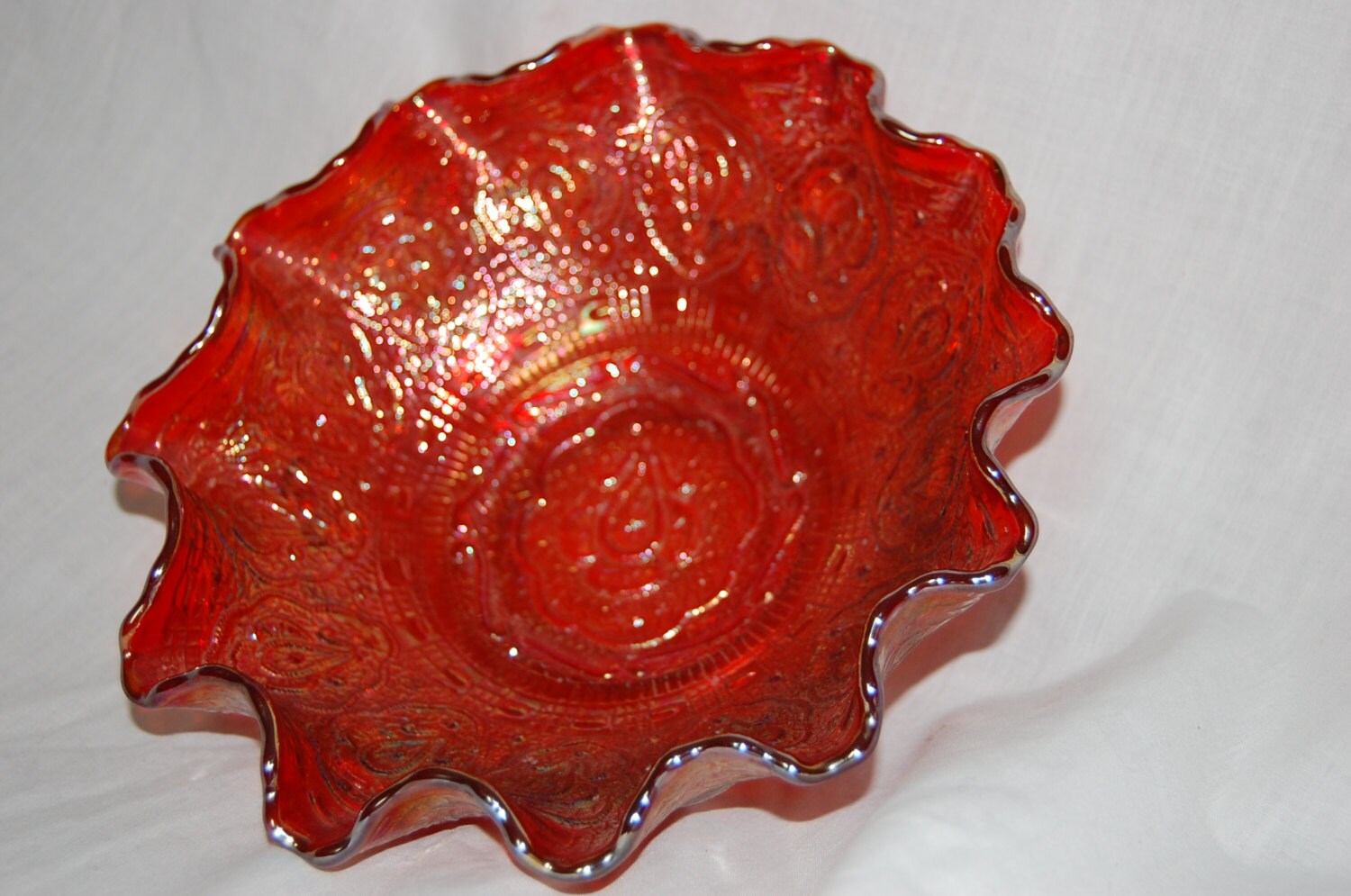 Fenton Art Glass Rare Amberina Red persian Medallion Ruffled