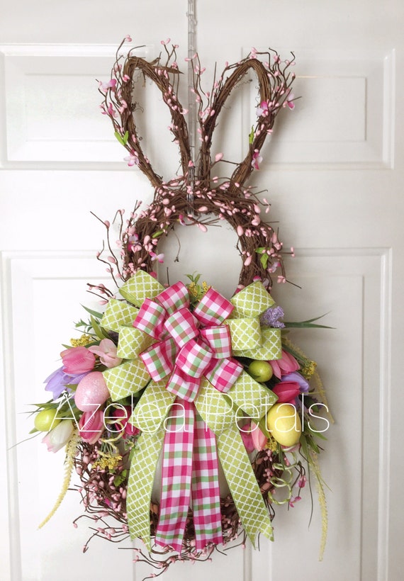 Items similar to Grapevine Berry Rabbit Wreath, Easter Bunny Spring ...