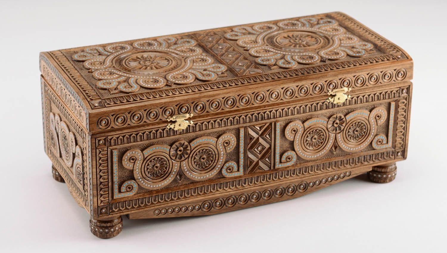 Charming wooden box made of wood inlaid with by PerfectWoodenItems