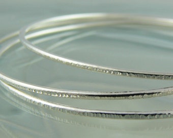 Sterling Silver Bangles Set / Bracelet Set of 3 - Hammered Thin Bangles - Eco-Friendly Recycled Silver - Handmade Jewellery Made to Order