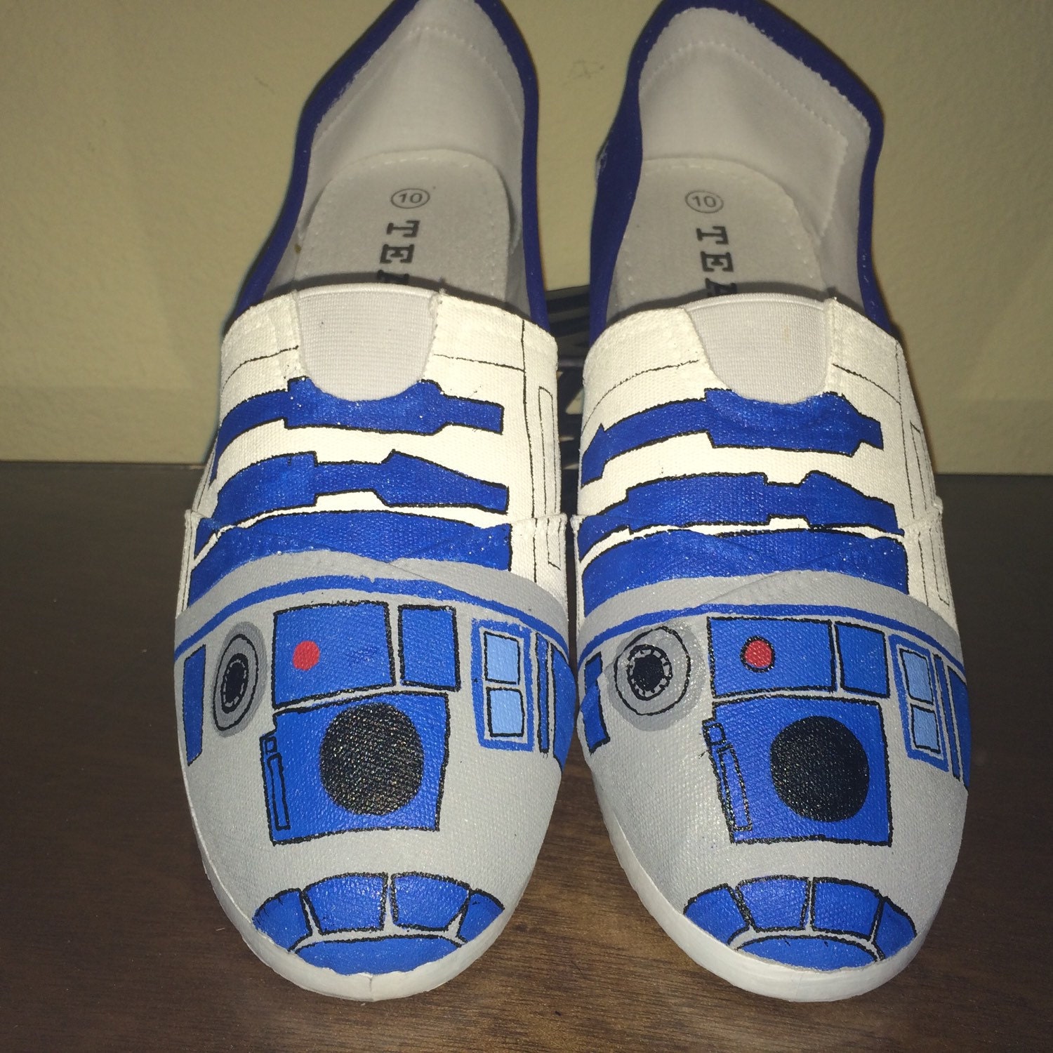 star wars r2d2 shoes