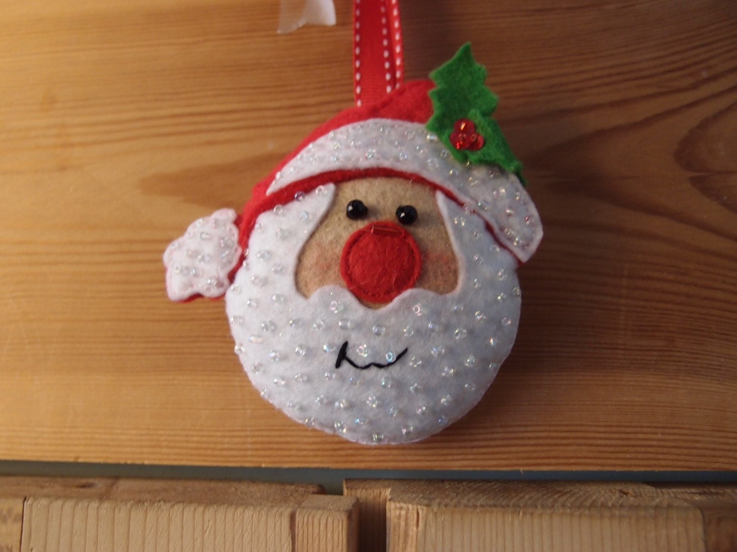 Handmade felt beaded Santa christmas decoration 2