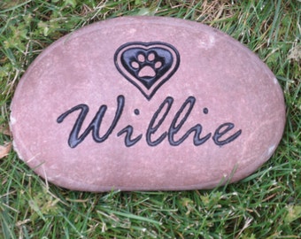 Personalized Pet memorial stone 7" river rock
