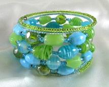 Popular items for art glass jewelry on Etsy