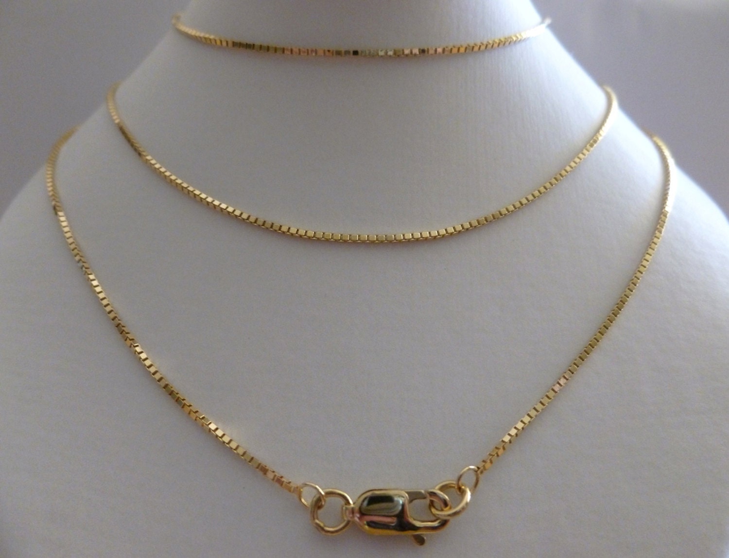 9ct Solid Yellow Gold Box Chain Necklace 1.1mm 70cm's 28