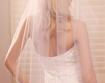 Single tier veil, wedding veil, fingertip length veil, tulle veil, bridal veil, single layer veil, long wedding veil