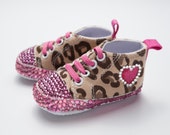 Leopard baby shoes, Hot pink and leopard baby shoes, Custom baby clothes, Custom baby shoes, baby girl custom shoes, Baby girl leopard print