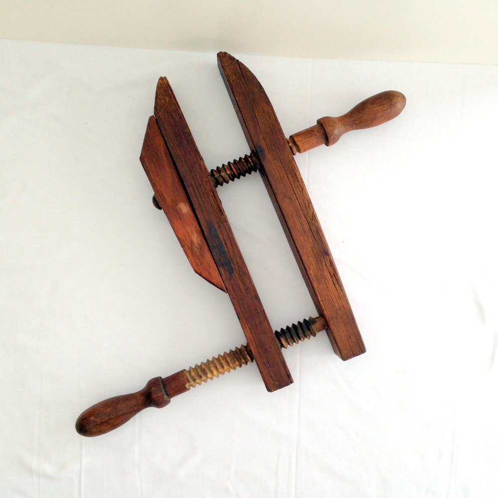 Vintage Wood Clamp Carpenter Tools Screw Vise Primitive