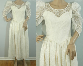 Popular items for cream lace dress on Etsy