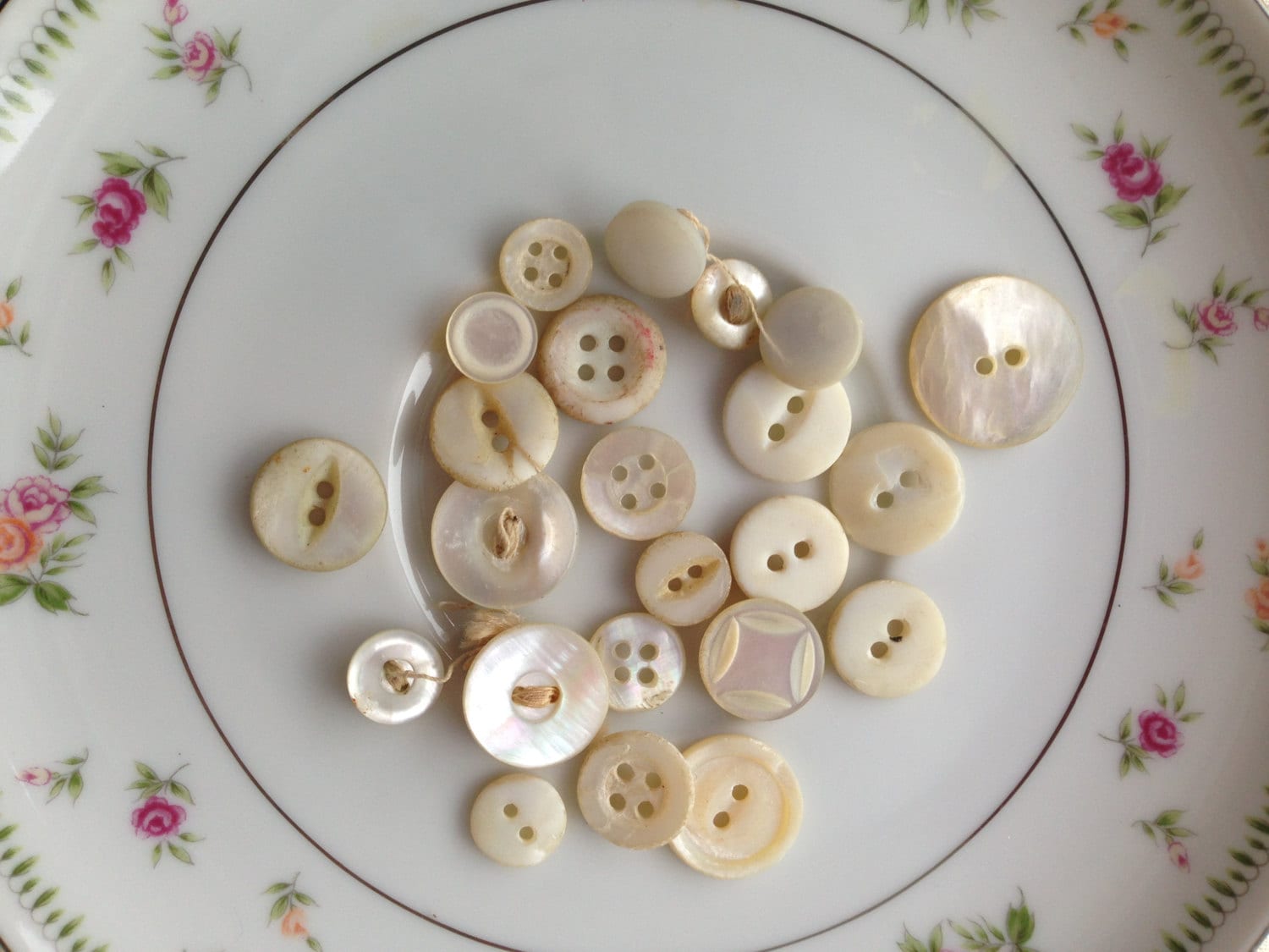 vintage mother of pearl buttons uk