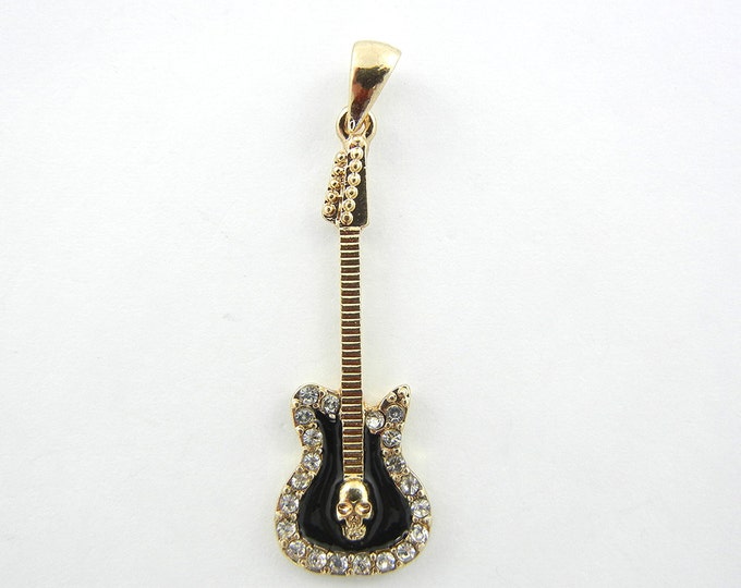 Small Gold-tone Guitar Pendant