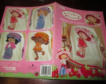 Character Crochet Pattern Leaflet Strawberry Shortcake Afghans Leisure Arts 3848 Crochet Pattern Leaflet Rare and HTF