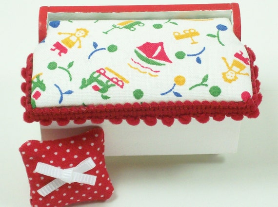 Red Toy Chest Nursery Furniture 1:12 Dollhouse Miniature 12th Artisan