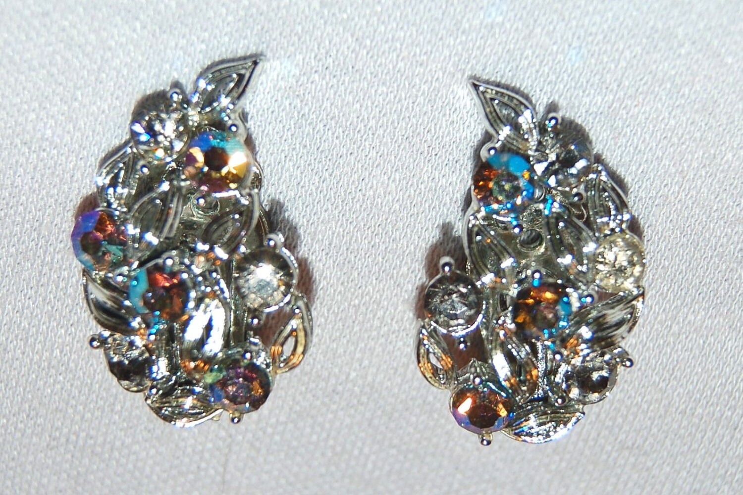 Vintage / Lisner / Earrings / Rhinestone / by AmericanHomestead