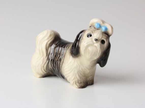 shih tzu dog figurine