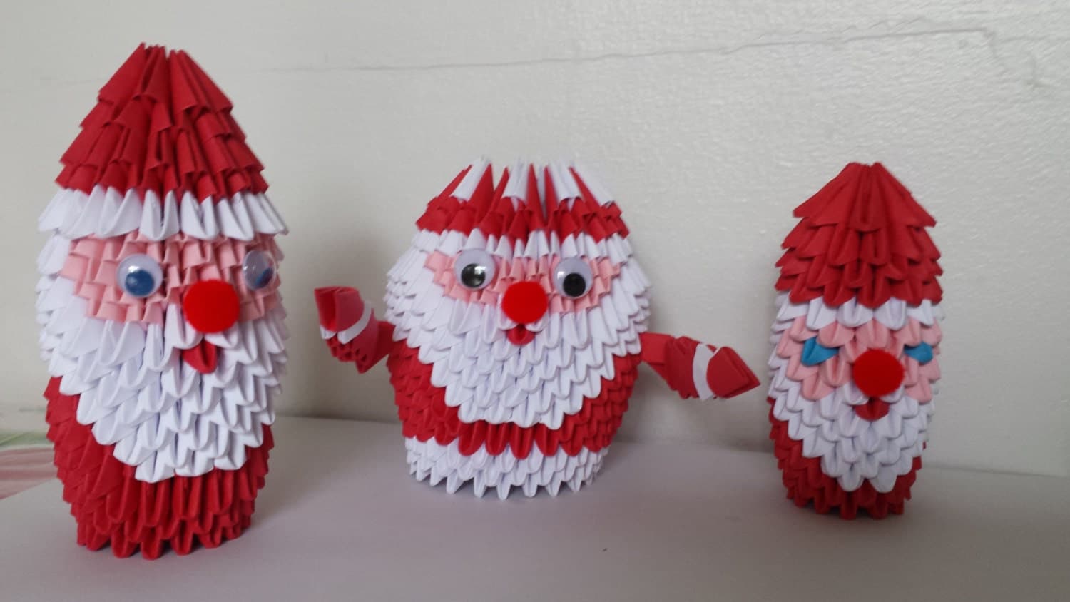3D origami père Noël