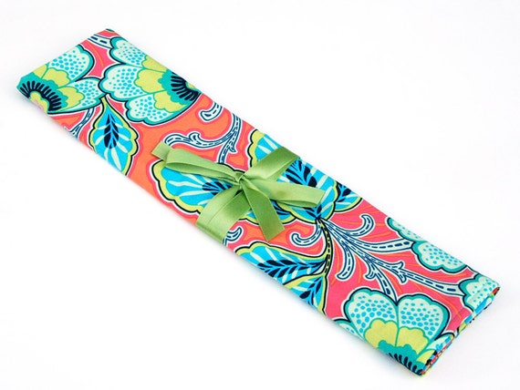 Knitting needle case/ needle organizer roll up, in mandarin floral couture.