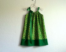 Popular items for forest green dress on Etsy