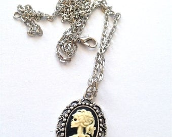 Small Lady lolita skeleton cameo necklace