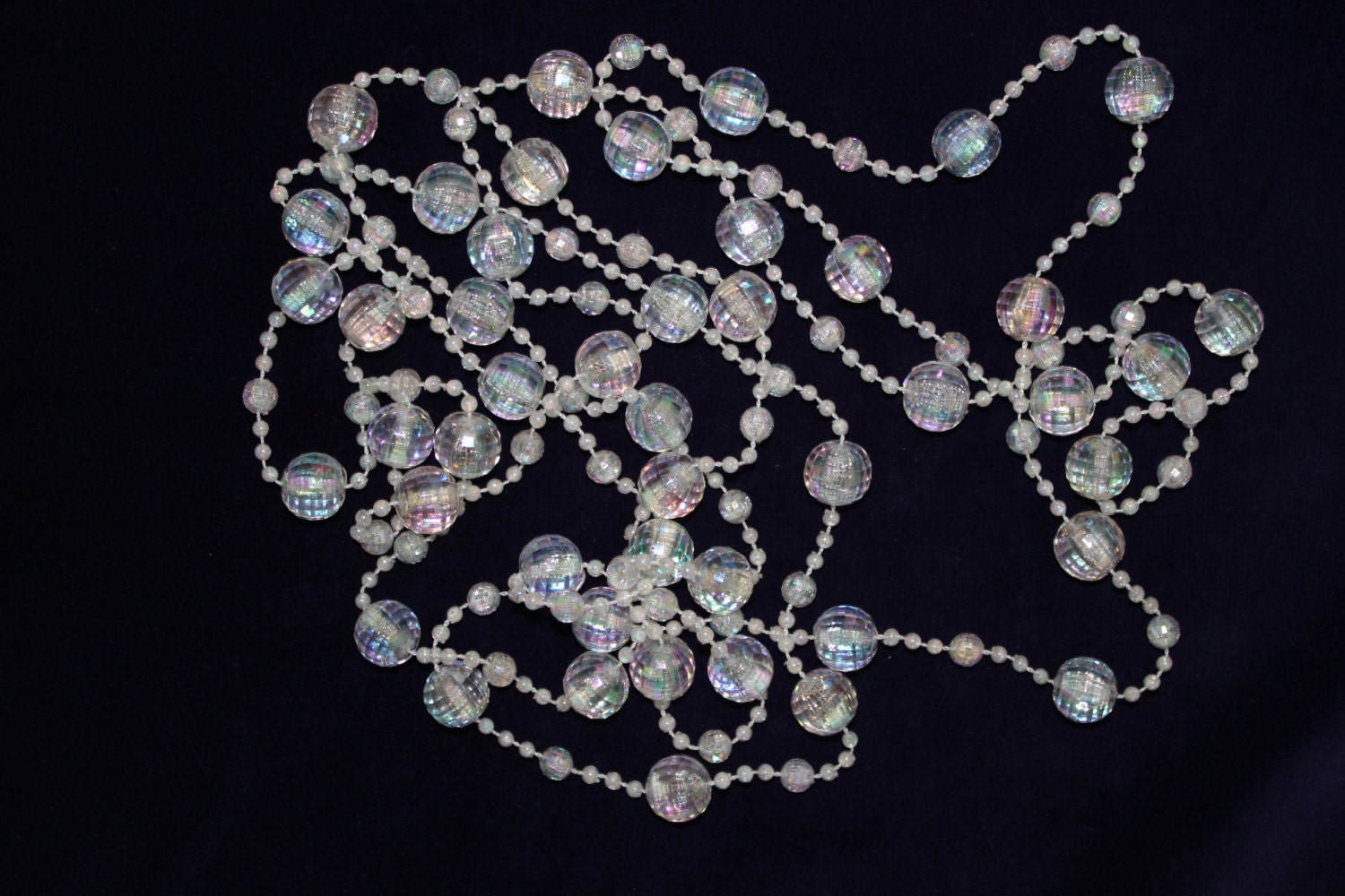 faceted round clear bead garland faceted round clear bead garland