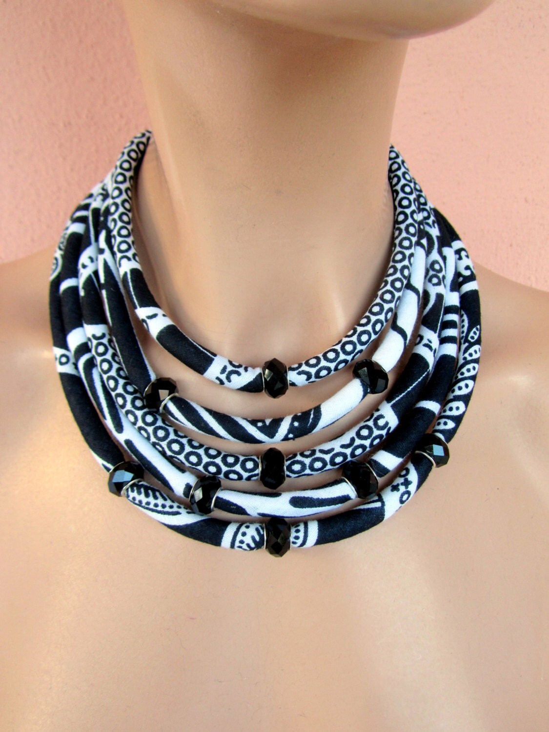 Black and white necklace/ fabric necklace/ elegant jewelry