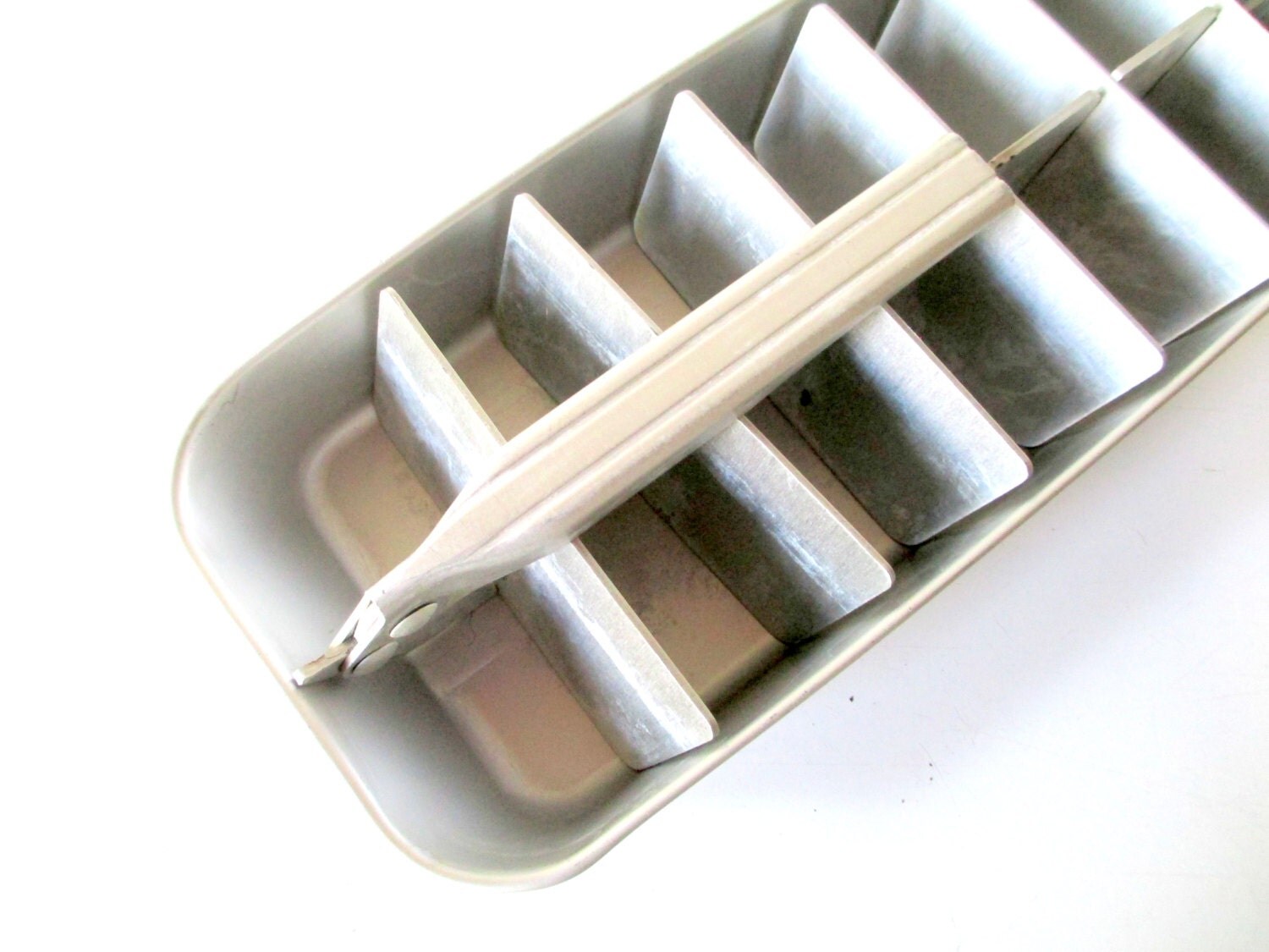 Vintage Metal Ice Tray Aluminum Ice Tray by AmyKristineVintage