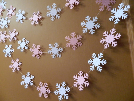 Snowflake Garland, Winter Onederland Birthday Decor, 6ft Snowflake Garland, Pink and White Snowflake Garland, Snowflake Garlands Il_570xn