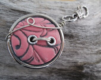 Porte-clés bouton fait à la main / Handmade button key ring